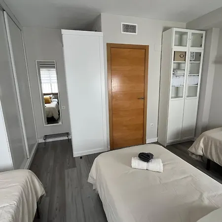 Casa Paseo De La Ribera 32 아파트 *