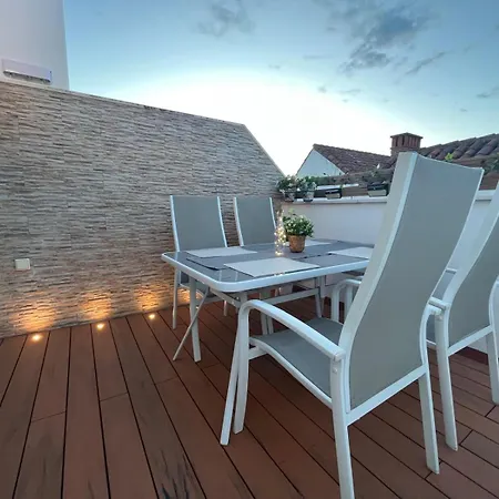 Casa Paseo De La Ribera 32 아파트 *