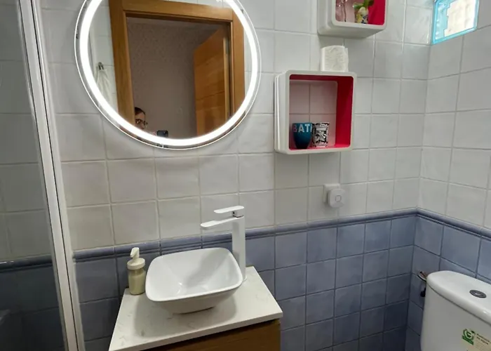 Casa Paseo De La Ribera 32 *