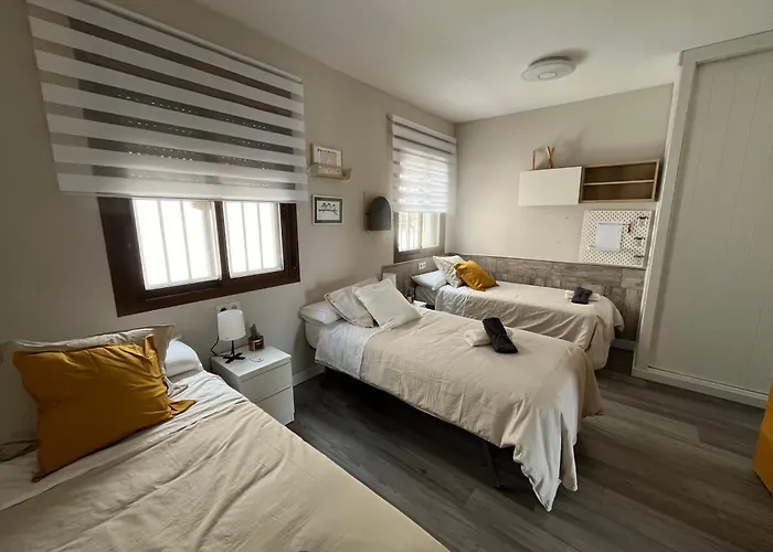 Casa Paseo De La Ribera 32 アパート